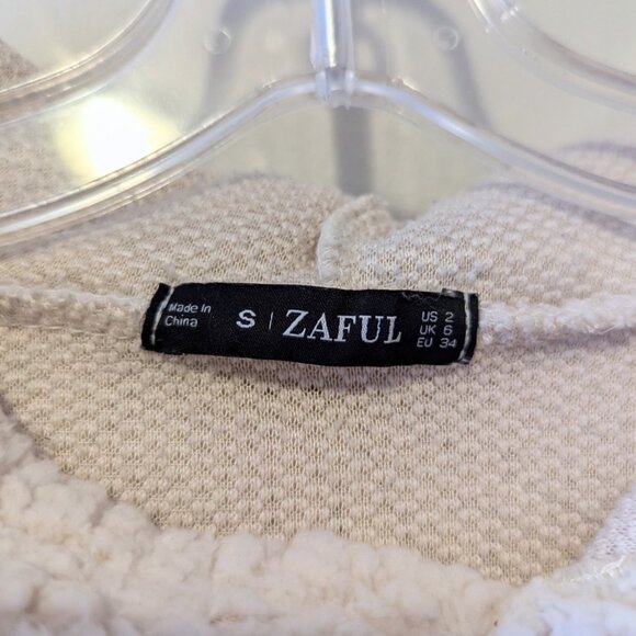 Beige Cropped Teddy Sweatshirt Sweater Zaful Hoodie Neutral Cute Soft Size S - Picture 6 of 8